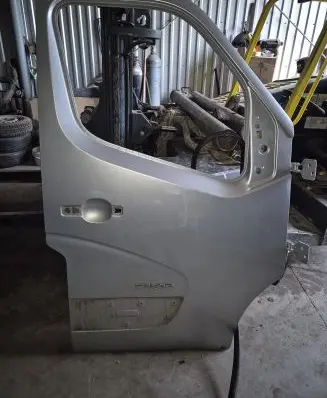 Renault Master III Door (2 Door Coupe) NOCODE