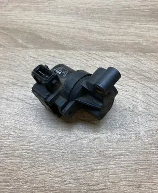 BMW 3 E46 Throttle valve position sensor 1435846 0280140575 816