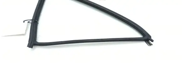 Rear vent window glass