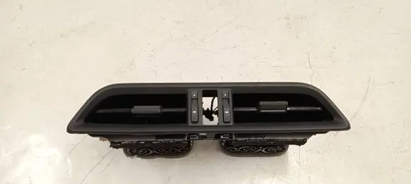 Porsche Macan (95C) Dash center air vent grill 95c815705 95c815705e