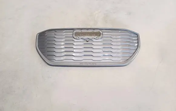 Audi Q4 Sportback e-tron Front bumper upper radiator grill 89A853653