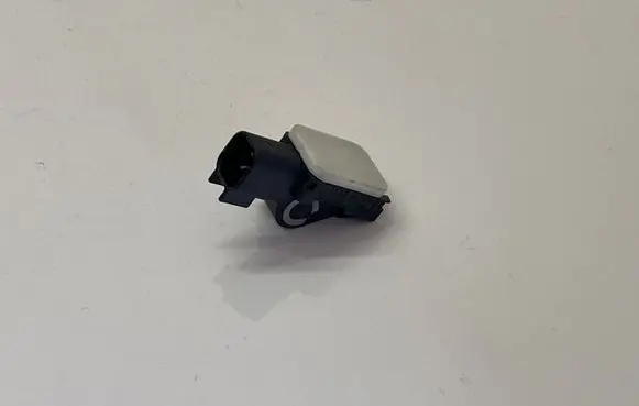 Volvo V70 Airbag deployment crash/impact sensor 30712107