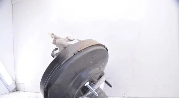 Ford C-MAX II Brake booster DV612B195KA