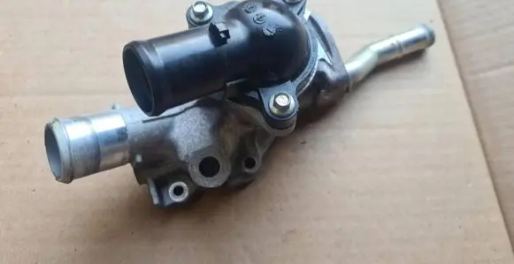 Mazda CX-5 Thermostat housing Sky