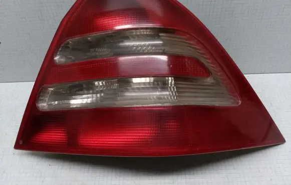Mercedes-Benz C W203 Rear/tail lights