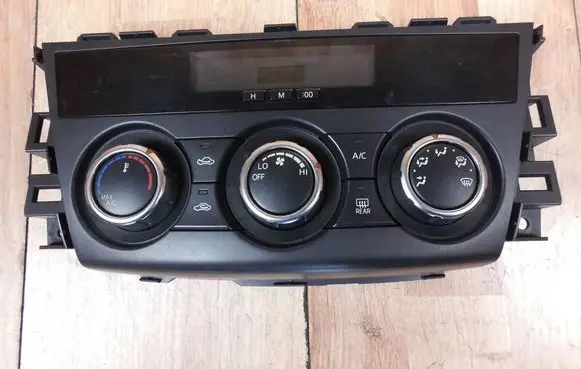 Mazda 6 Climate control unit GJR961190B