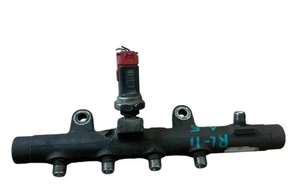 Renault Laguna III Fuel main line pipe