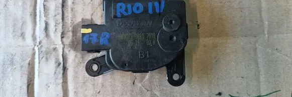 KIA Rio Air flap motor/actuator H400730881