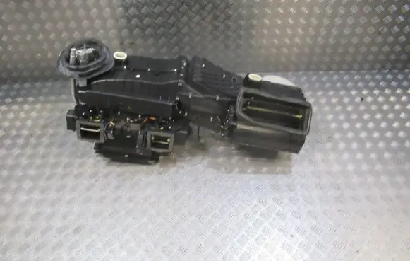 Mercedes-Benz S W222 Heater blower radiator 