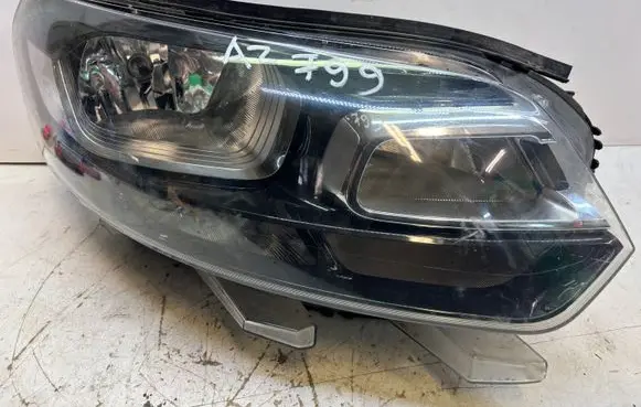 Citroen Jumpy Headlight/headlamp 125PL7781 9808567680 0019707504