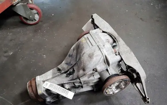 Audi A5 8T 8F Rear differential 0AR525083B