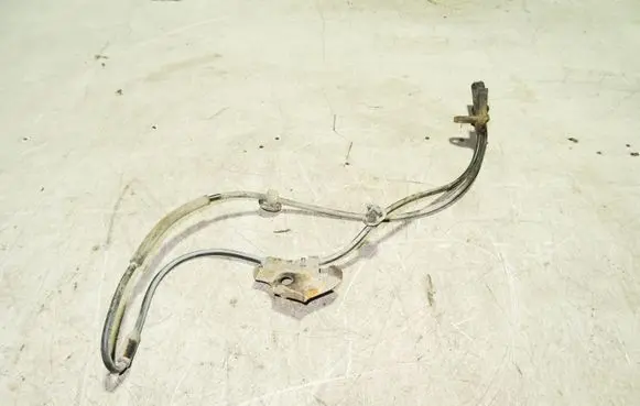 Toyota Avensis T270 ABS brake wheel speed sensor 8954302061