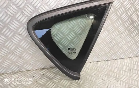 Opel Astra J Rear side window AS2M3232DOT682 E000199 43R001583