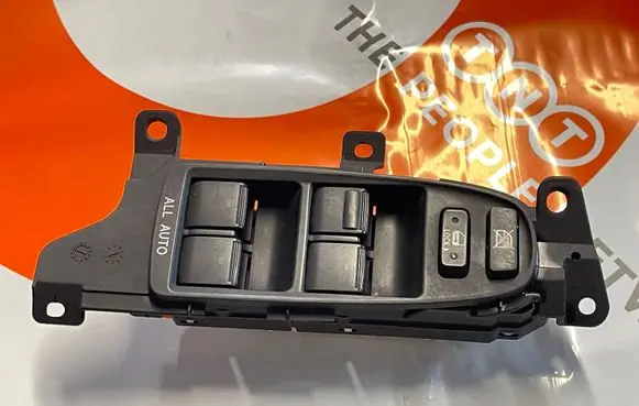 Lexus GS 300 350 430 450H Electric window control switch 8404030120