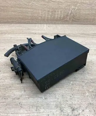 Opel Zafira A Fuse box set 09131668