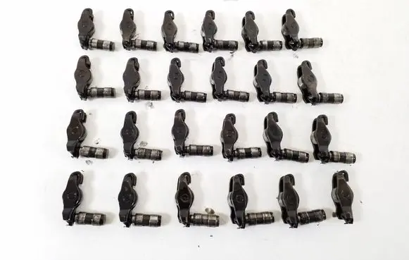 Mercedes-Benz S W221 Other cylinder head part A6420500080
