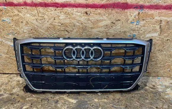 Front bumper upper radiator grill