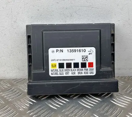 Opel Astra J Comfort/convenience module 13591610 871610B250230871