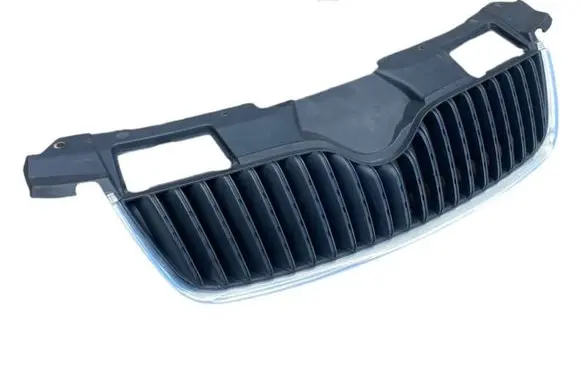 Skoda Fabia Mk2 (5J) Front grill 5J0853668A