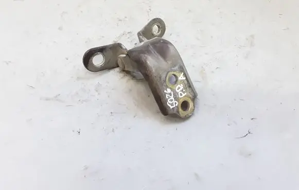 Hyundai Sonata Front door lower hinge NOCODE