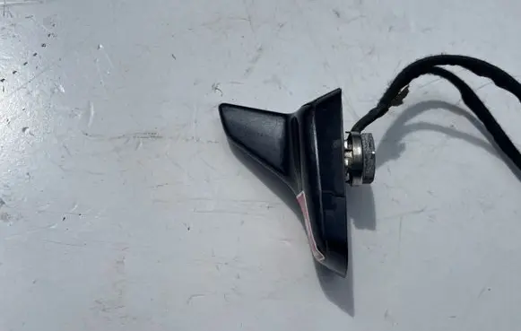 Audi A6 S6 C6 4F Aerial GPS antenna 4F9035503F