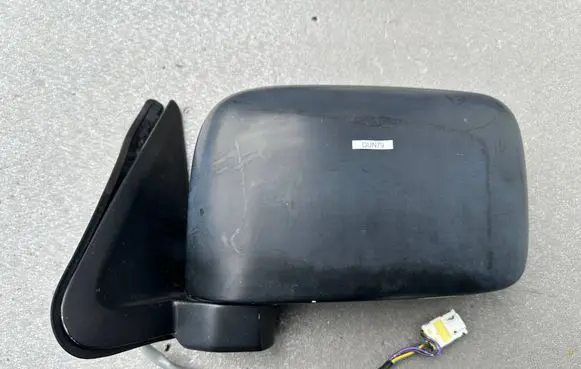 Front door electric wing mirror