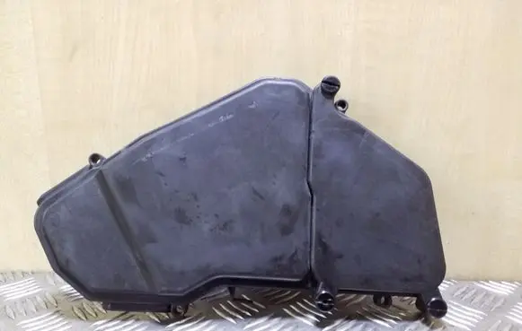 Volkswagen Touareg I Fuse box cover 7L0937576A 7L0937576B