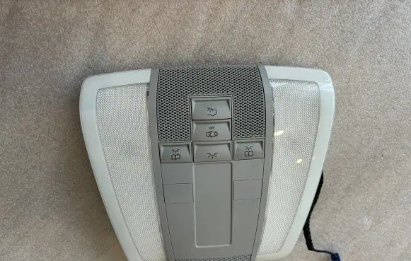 Mercedes-Benz E W212 Other interior light A2048202001 2048202001 ZV9790010