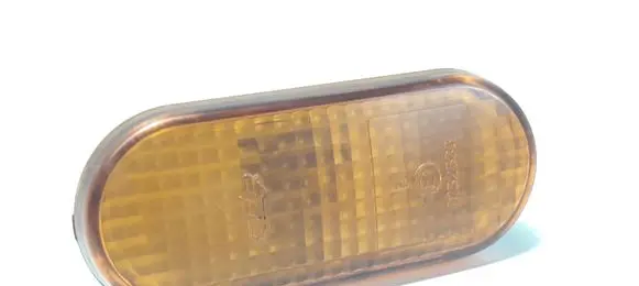 Volkswagen Polo III 6N 6N2 6NF Front fender indicator light 3A0949117A