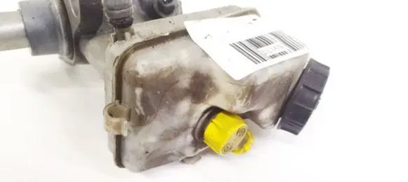 Brake fluid reservoir