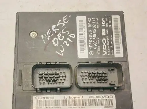 Mercedes-Benz A W168 Engine control unit/module A0265450532 A1661402100