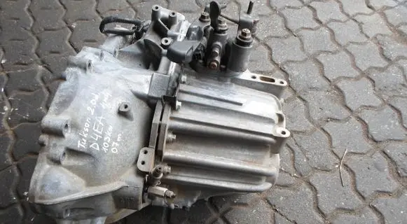 Manual 6 speed gearbox