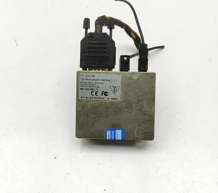 Porsche Cayenne (9PA) HiFi Audio sound control unit 99704490171