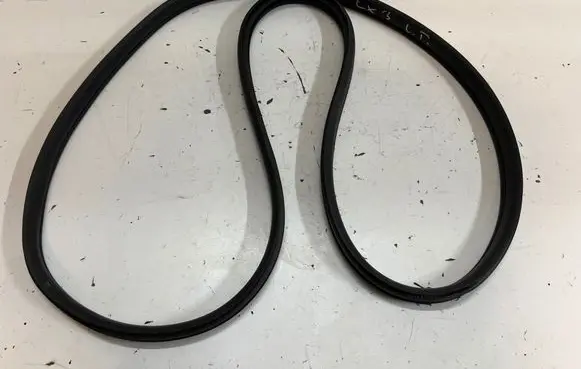 Mazda CX-3 Rubber seal rear door 