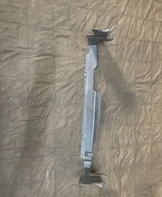 Land Rover Evoque I Top upper radiator support slam panel GJ328327AB