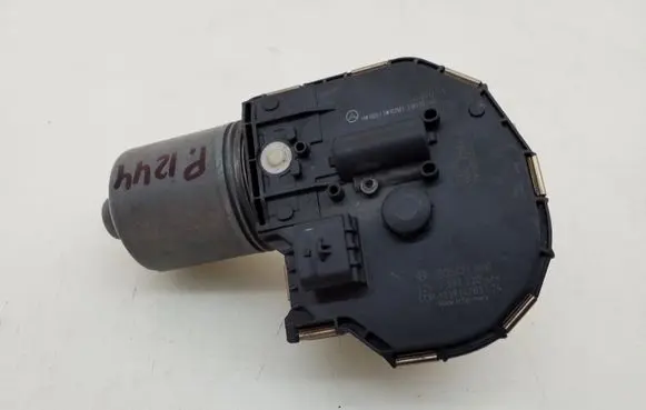 Mercedes-Benz E W212 Wiper motor
