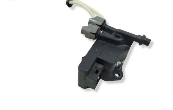 Mercedes-Benz C W202 Turbo solenoid valve 2028000578