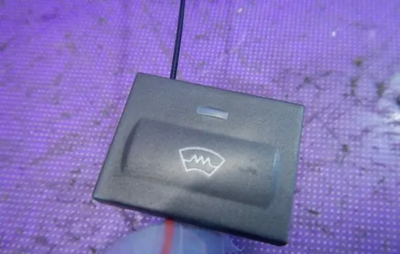 Ford C-MAX I Windscreen/window heater switch 7M5T18K574AA