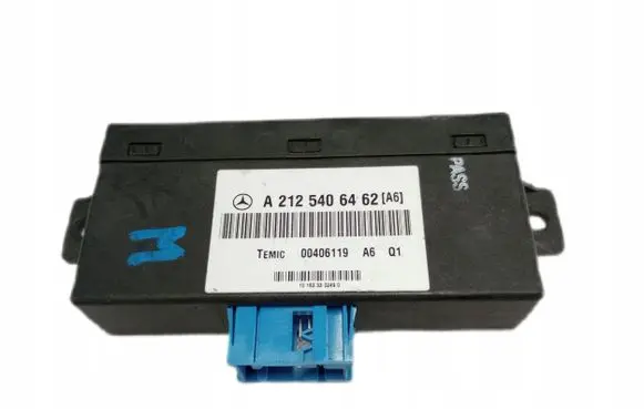 Mercedes-Benz E W212 Air suspension control unit module (rear) A2125406462