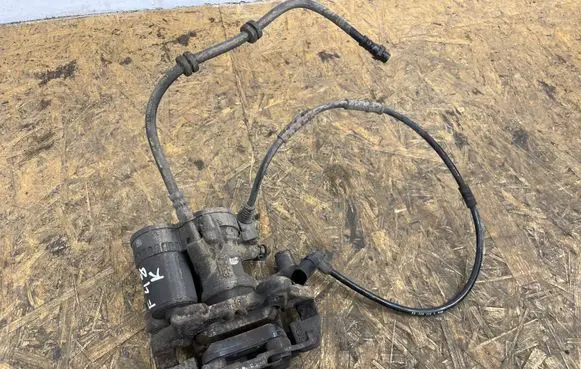 BMW X1 F48 F49 Rear brake caliper 6880379