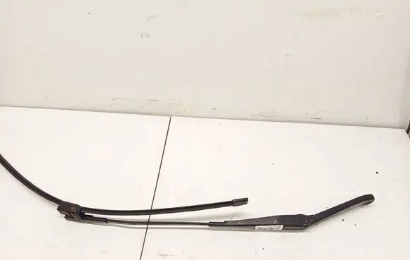 Ford Focus Front wiper blade arm 4m5117526ab