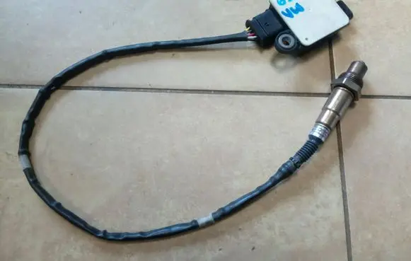 Volkswagen Crafter Lambda probe sensor 05L906261D NE65682