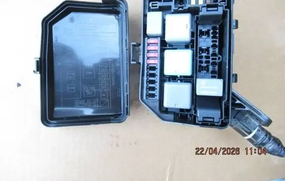 Toyota Yaris Fuse 826620DA70