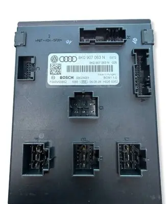 Audi A4 S4 B8 8K Comfort/convenience module 8K0907063N 09025001