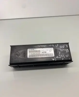Opel Insignia A Air conditioning/heating control unit 13584738 4738 3847388213450UY