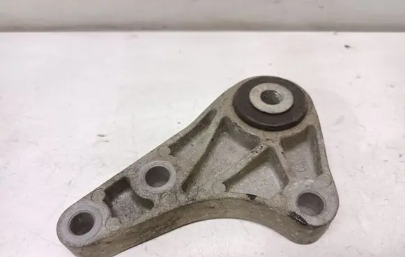 Volvo V40 Other engine bay part 309074 31277076