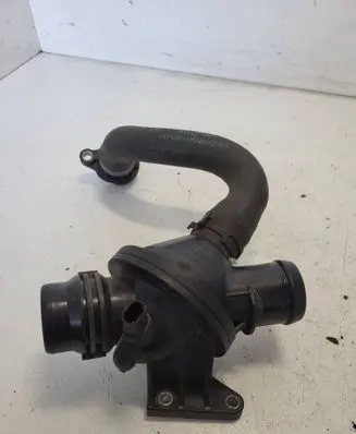 BMW 3 F30 F35 F31 Engine coolant pipe/hose 7603514