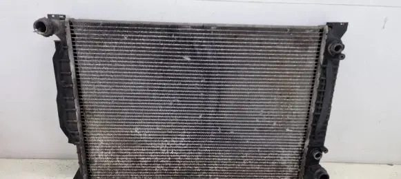 Coolant radiator