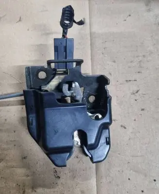 Honda Prelude Loading door lock 