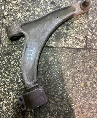 Opel Insignia A Front lower control arm/wishbone